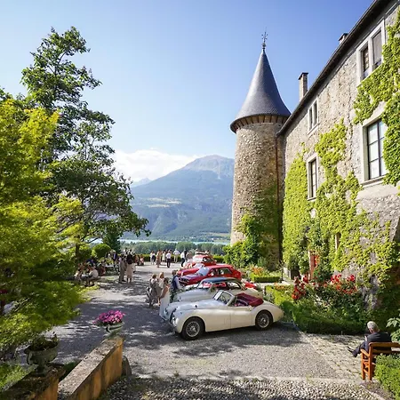 Chateau De Picomtal