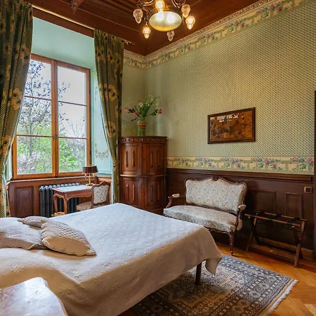 Hotel Chateau De Picomtal *